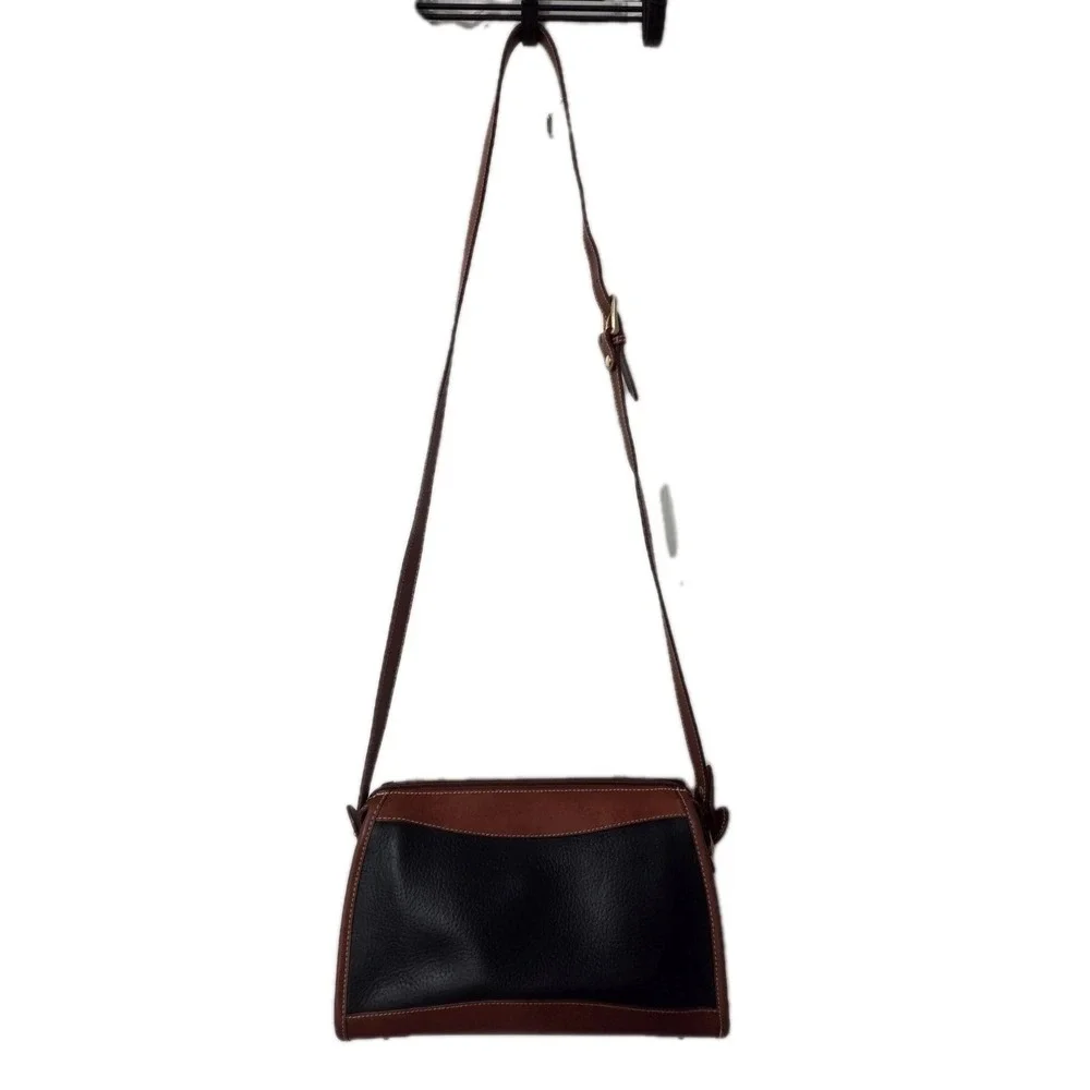Hunt Club Vintage Leather Shoulder Crossbody Bag Purse Black and Brown